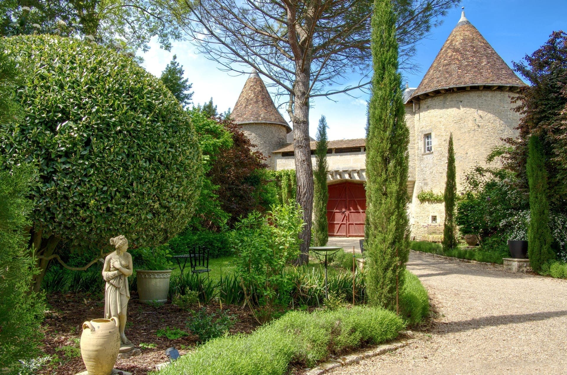 Château Lesvescault - the two medieval towers and entrance gate, Villefagnan, Charente